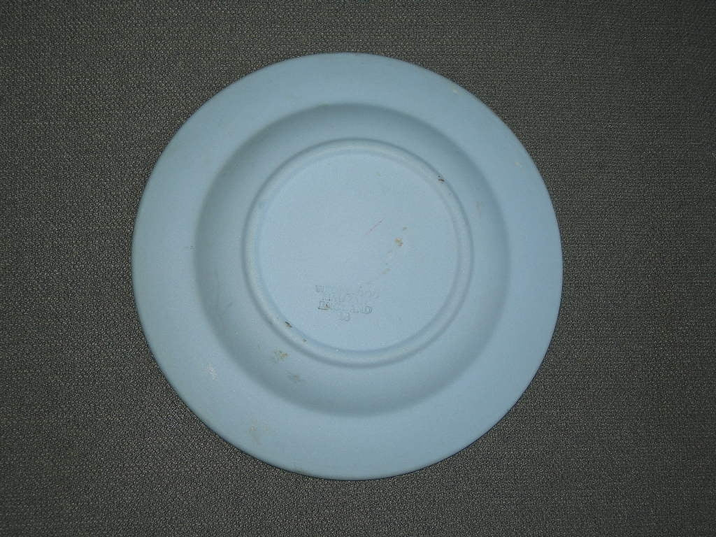 Wedgwood Jasperware blauw 040. bordje O11,3 cm. City of Londen