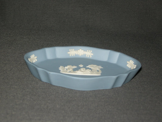 Wedgwood Jasperware blauw 069. ovaal schaaltje