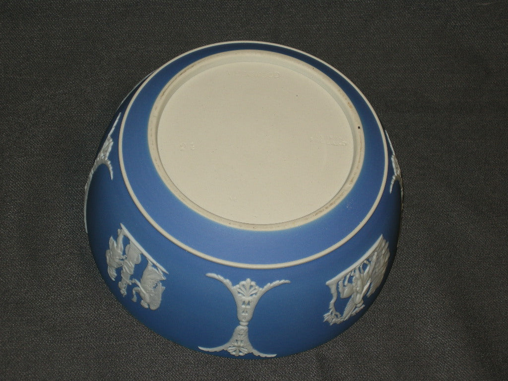 Wedgwood Jasperware blauw 007. spoelkom