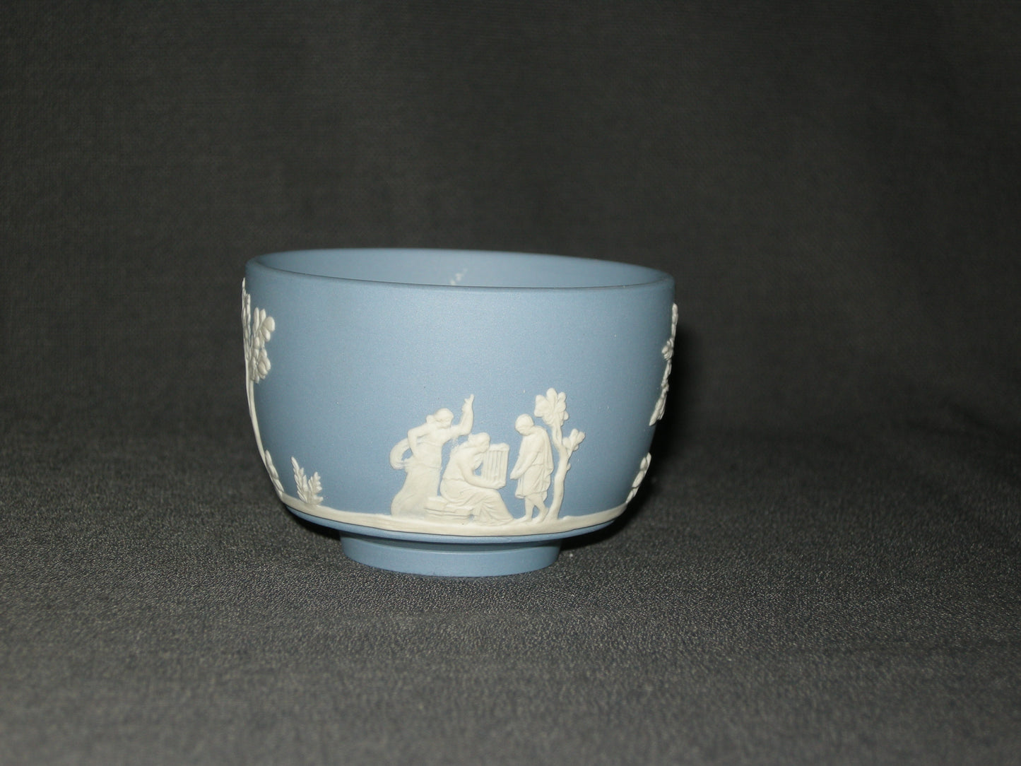 Wedgwood Jasperware blauw 073. kommetje