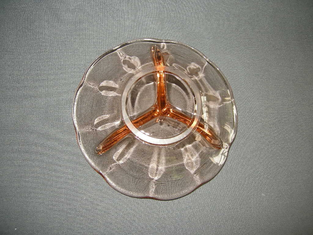 glas - kristal rose 088. 3-vakschaaltje