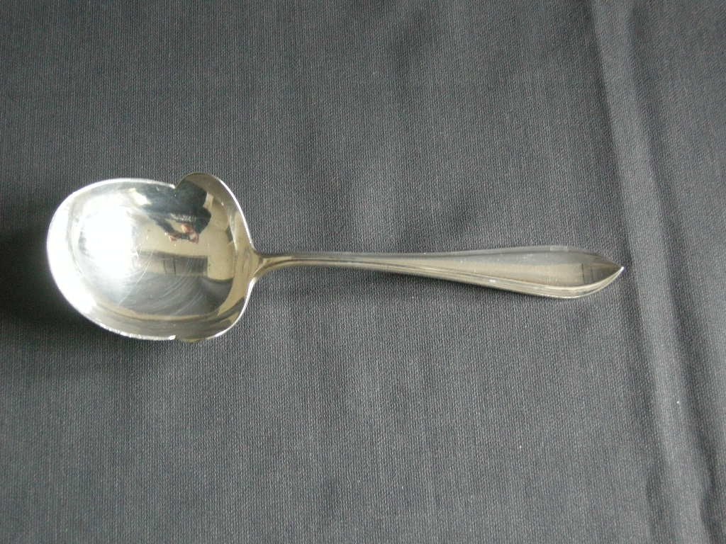 Keltum verzilverd P8 puntfilet aardappellepel 20 cm.