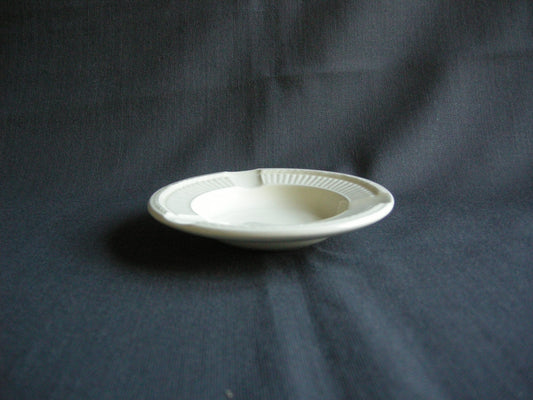 Wedgwood Edme plain asbakje