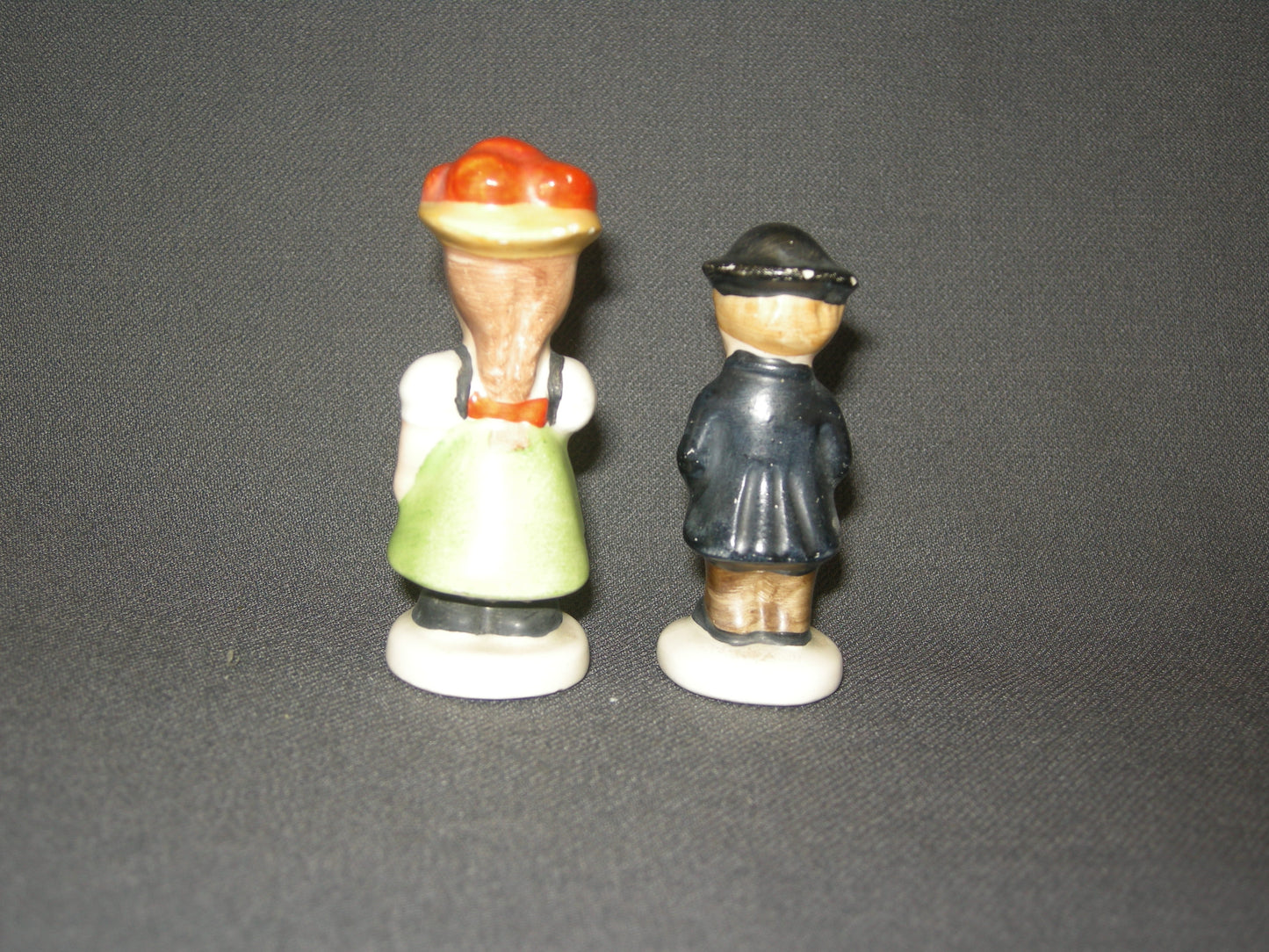 Goebel diversen 001. 2 kleine beeldjes