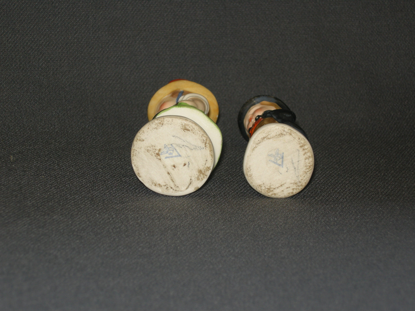 Goebel diversen 001. 2 kleine beeldjes