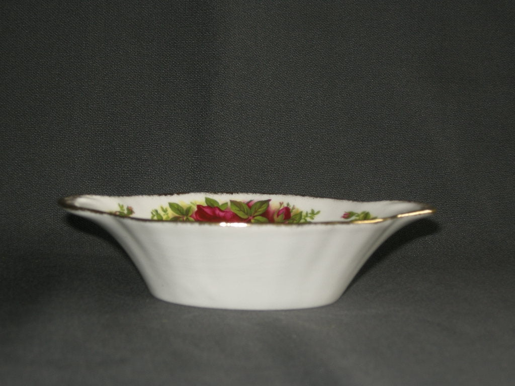 Royal Albert Old Country Roses bonbonschaaltje ovaal dicht