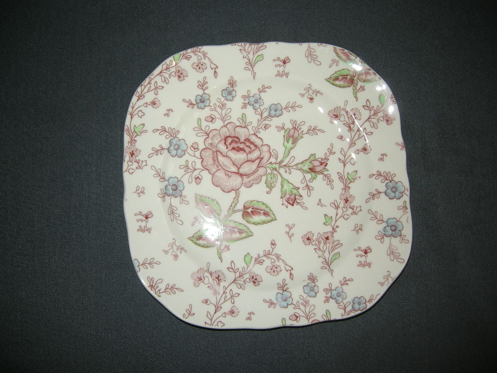 Johnson Bro's Rose Chintz ontbijtbord 19 x 19 cm.