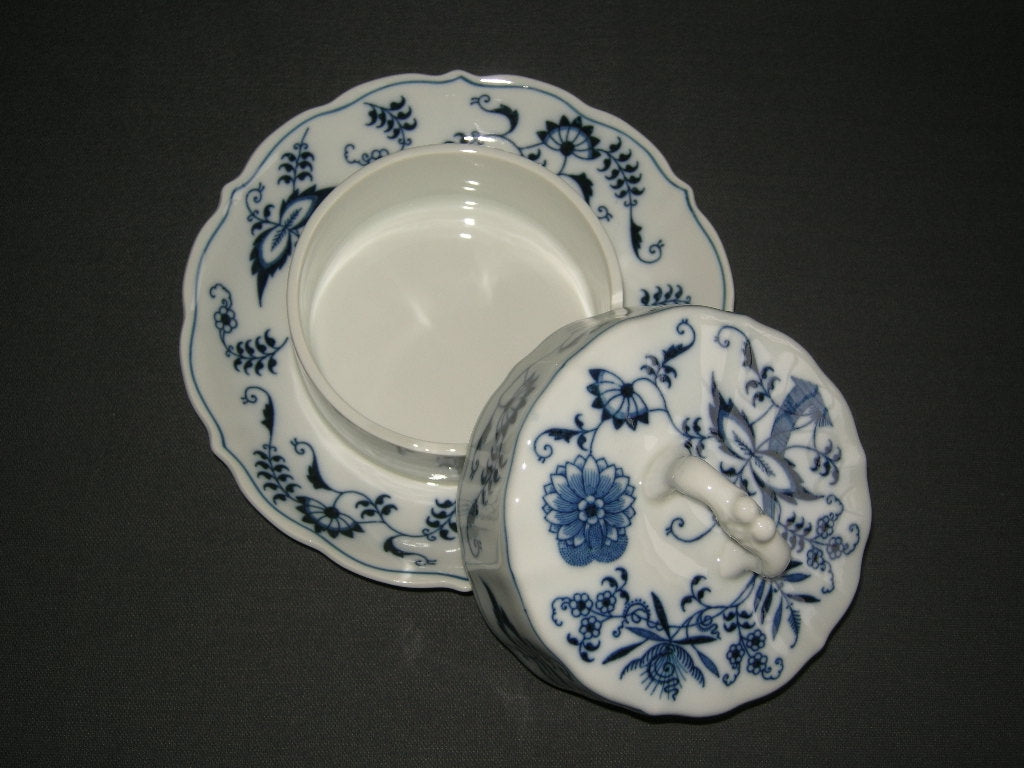 Blue Danube botervloot rond