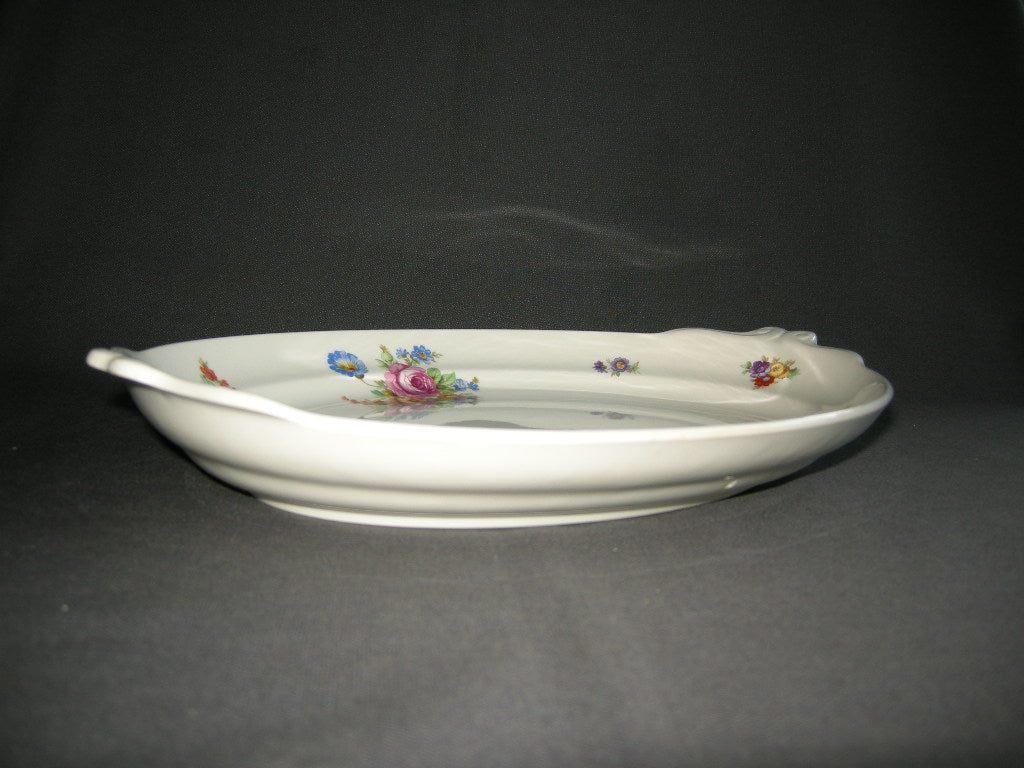 Petrus Regout Boudewijn 3262 licht broodschaal 33 x 23,5 x 3,5 cm.