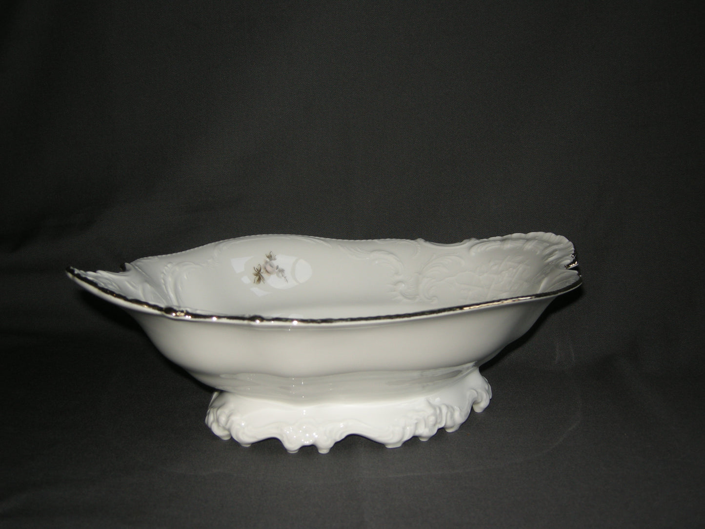 Rosenthal Sanssouci spierwit met bruin/rose roos + goudkleurig randje broodschaal