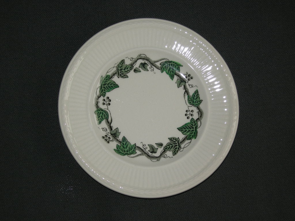 Wedgwood Stratford cakebordje O13 cm.