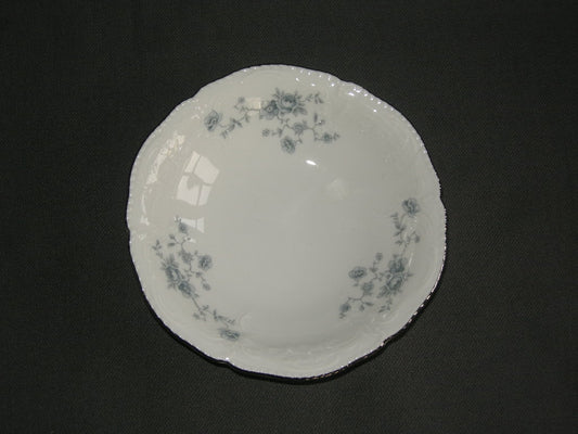 Rosenthal Sanssouci spierwit met blauw / grijze bloemetjes compoteschaaltje