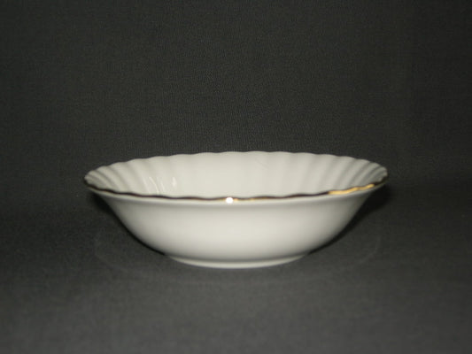 Royal Albert Val d'Or compoteschaaltje