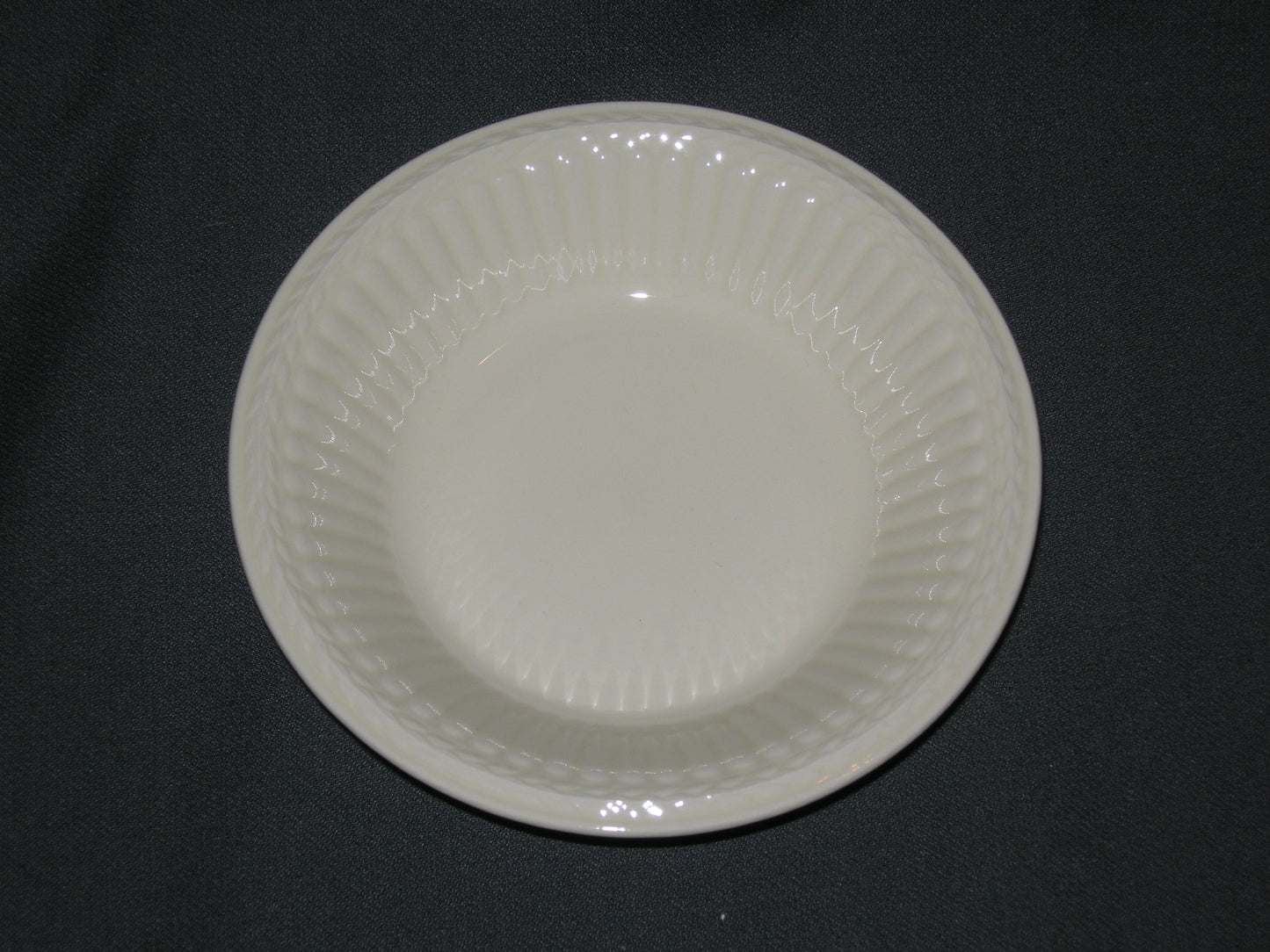 Wedgwood Edme plain compoteschaaltje