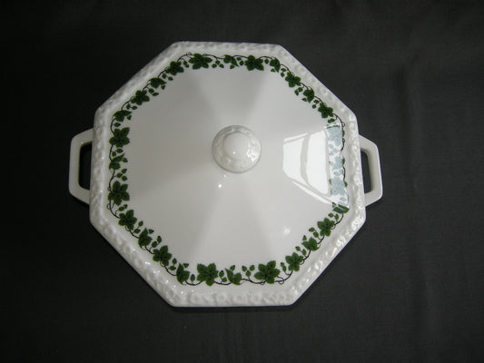 Rosenthal Maria Stachelbeere / Grandeur dekschaal 18,5 x 18,5 cm.