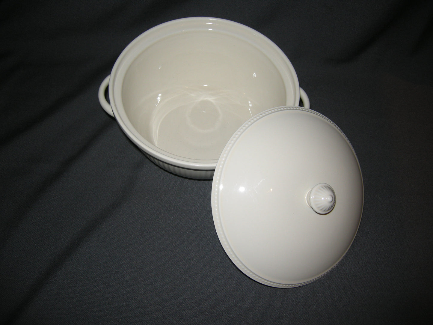 Wedgwood Windsor dekschaal 1 ltr.