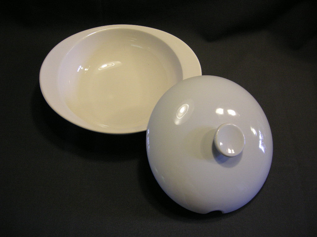 Fris Edam Symfonie parelgrijs dekschaal 23,5 x 19,5 cm.