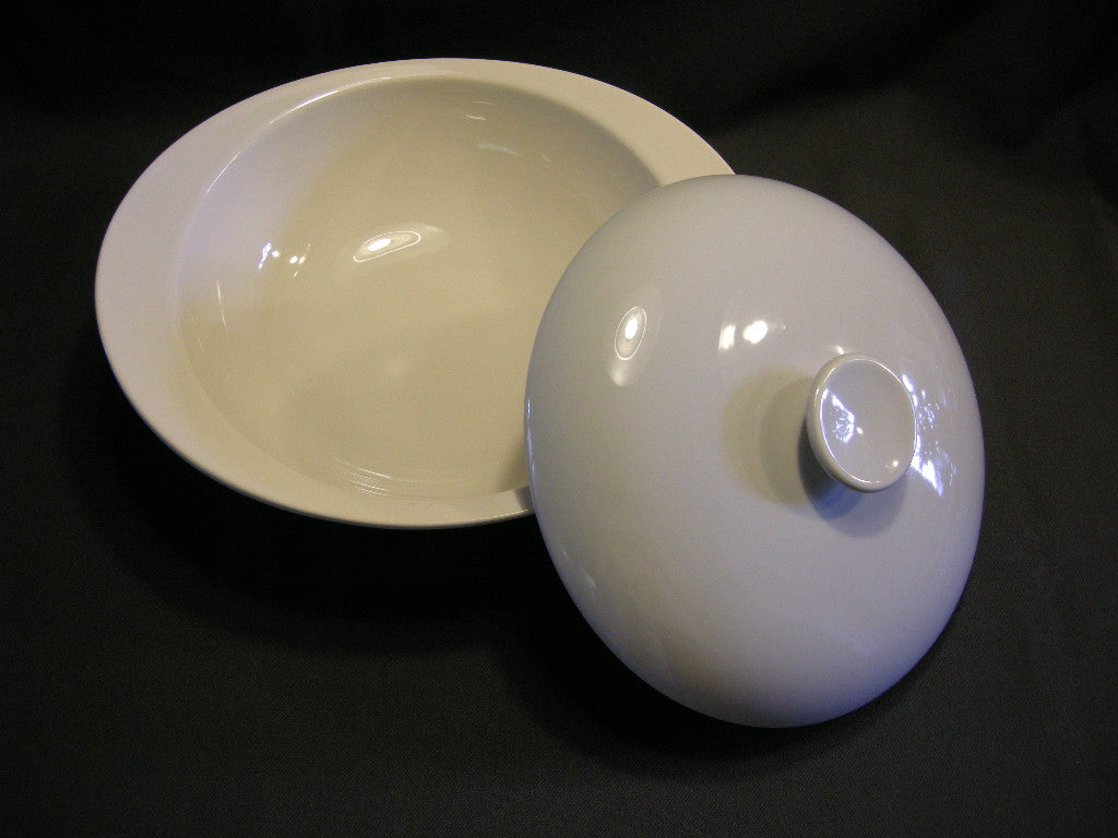 Fris Edam Symfonie parelgrijs dekschaal 26 x 22,5 cm.