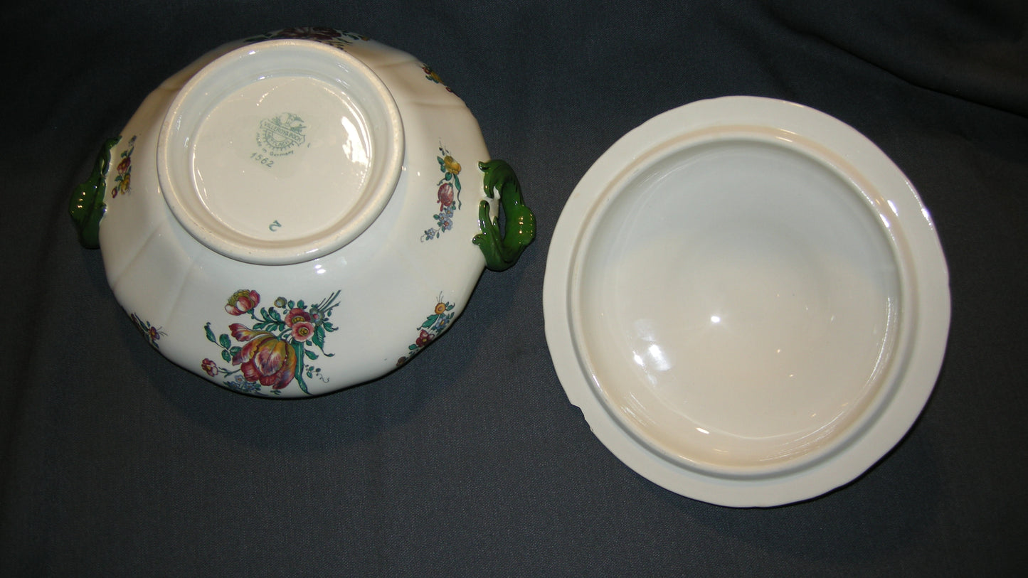 Villeroy & Boch Alt Strassburg oud stempel dekschaal met beschadigd deksel