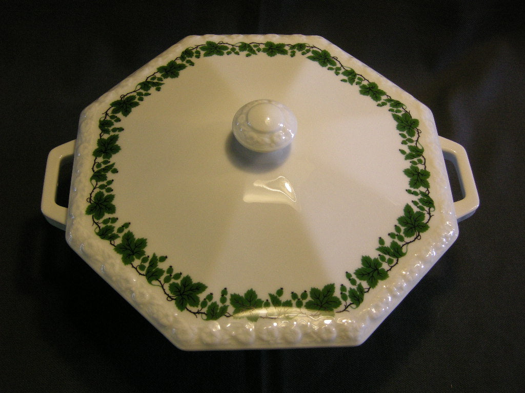 Rosenthal Maria Stachelbeere / Grandeur dekschaal 21 x 21 cm. licht beschadigd