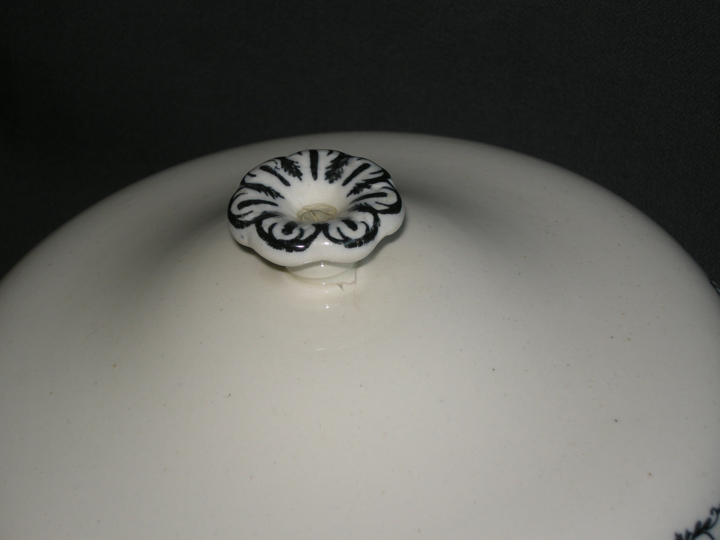 Wedgwood Moustiers dekschaal