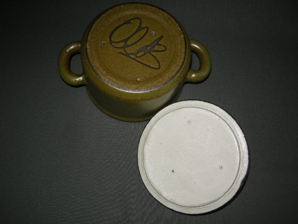 Lucie Q. Bakker Quirina schorsgroen dekschaal O14 cm.