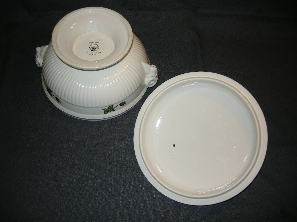 Wedgwood Moss Rose dekschaal