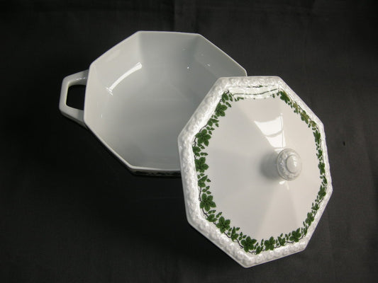 Rosenthal Maria Stachelbeere / Grandeur dekschaal 21 x 21 cm.