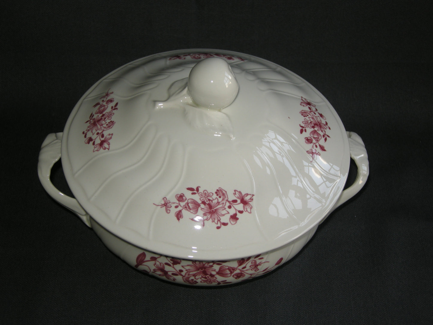 Villeroy & Boch Diamant roomwit rose bloem dekschaaltje