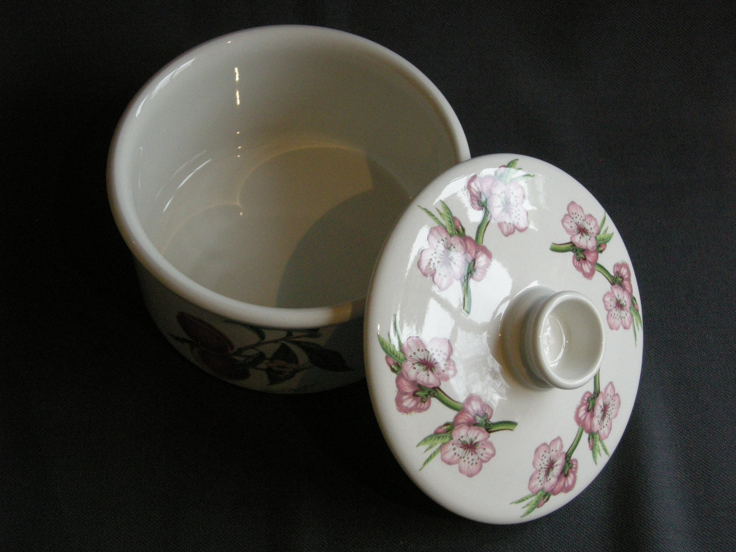 Portmeirion Pomona dekschaaltje O13 cm. Grimwoods Royal Georgel