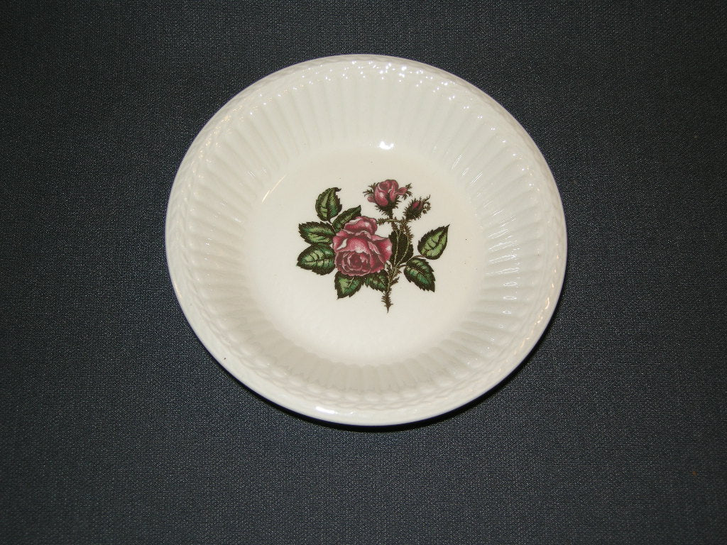 Wedgwood Moss Rose compoteschaaltje doorsnee 13 cm.