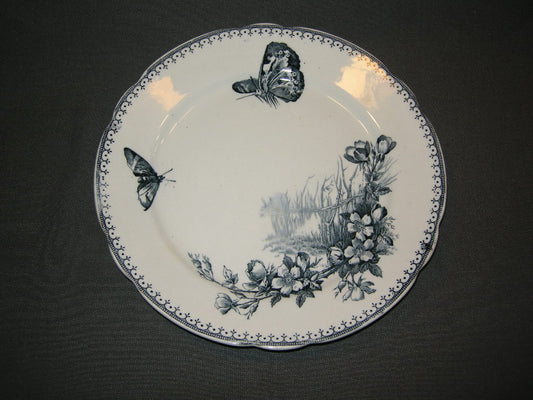 Petrus Regout Malaga blauw met geschulpte rand bord d O23,5 cm.