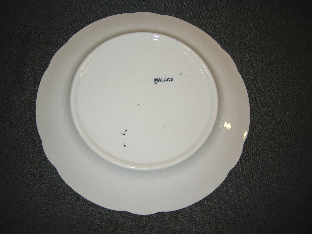 Petrus Regout Malaga blauw met geschulpte rand bord d O23,5 cm.