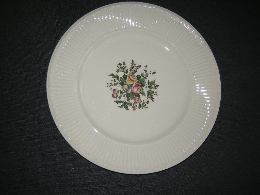 Wedgwood Conway dinerbord met craquelé
