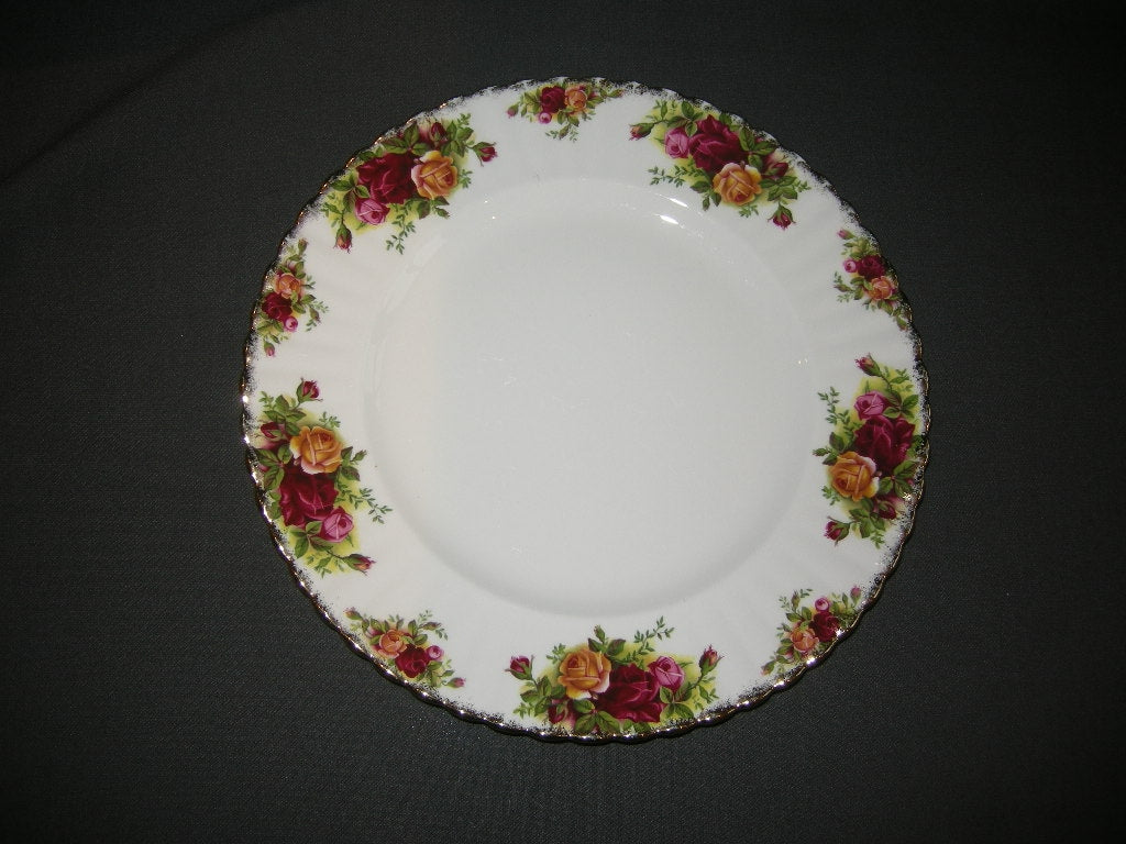 Royal Albert Old Country Roses dinerborden O26 cm.