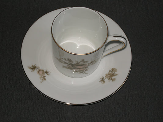 Rosenthal spierwit met bruin/rose roos glad kop & schotels