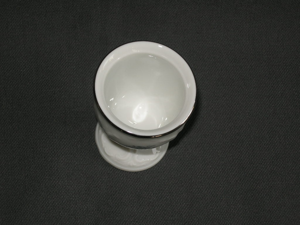 Rosenthal Sanssouci spierwit met blauw / grijze bloemetjes eierdopje