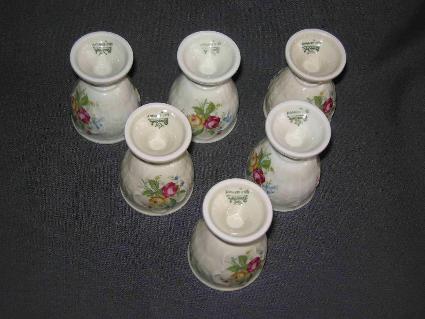 Rosenthal Sanssouci roomwit met bloemetjes eierdopjes