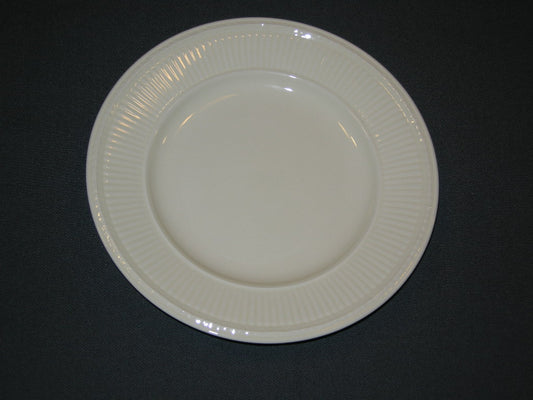 Wedgwood Edme plain gebaksbordje O18 cm.