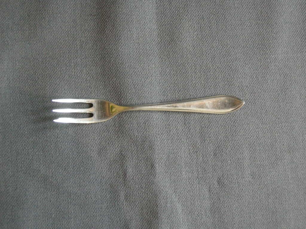 Sola GZ model 430 puntfilet gebaksvorkjes smal
