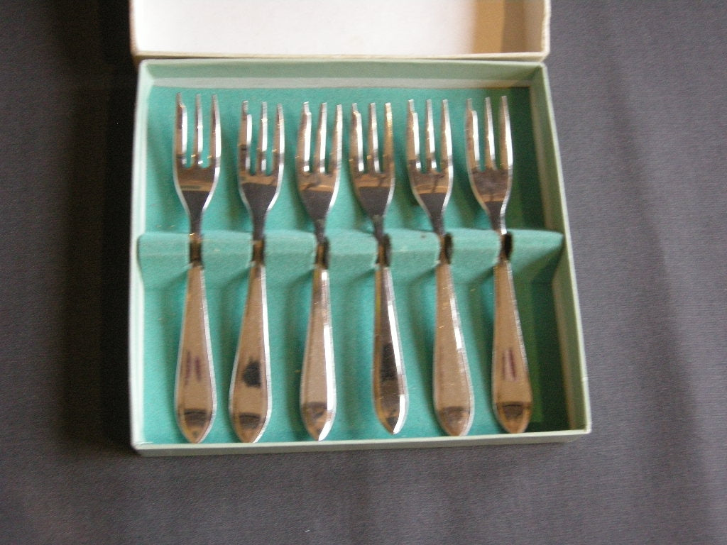 Sola GZ model 430 puntfilet gebaksvorkjes smal in origineel doosje