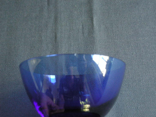 Kristalunie Maastricht carnavalsglas K1 blauw licht beschadigd