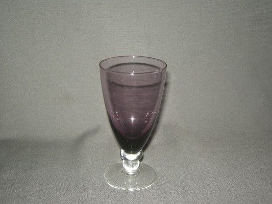 Kristalunie Maastricht carnavalsglas K8 paars