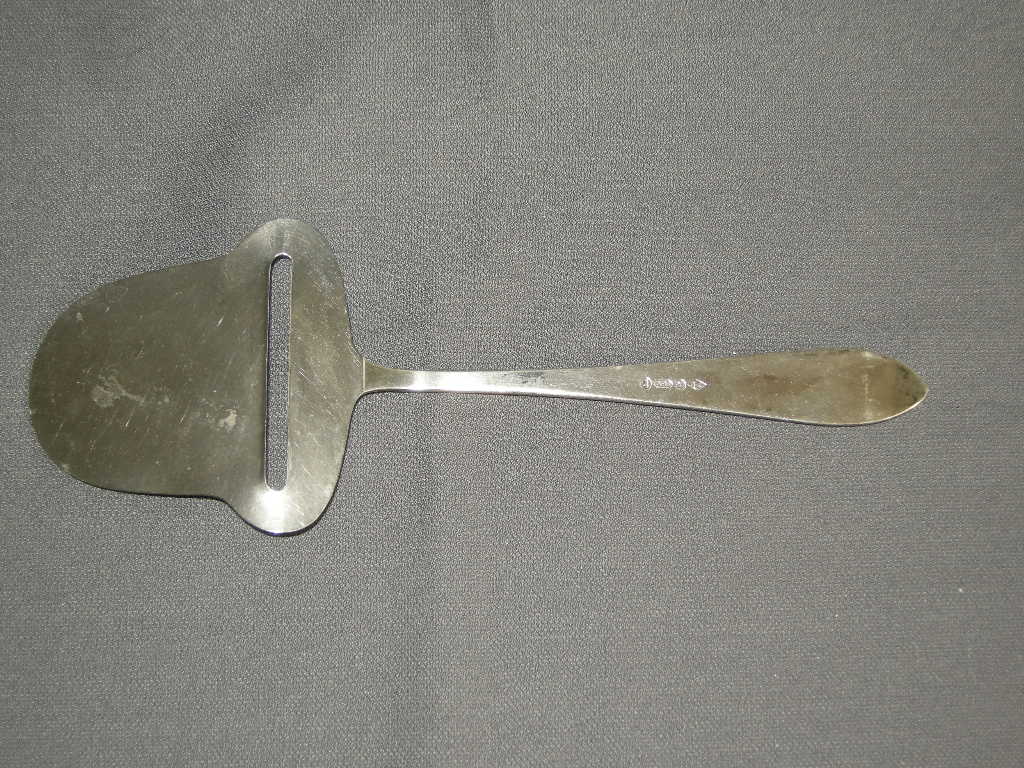 Gero verzilverd model 618 puntfilet kaasschaaf