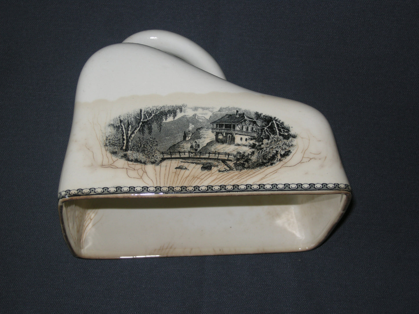 Societe Ceramique Landschap kaasstolp