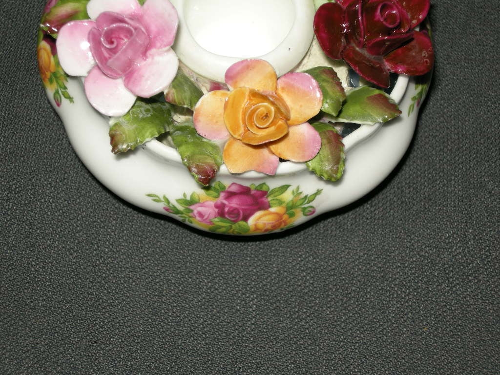 Royal Albert Old Country Roses kandelaar met bloemetjes