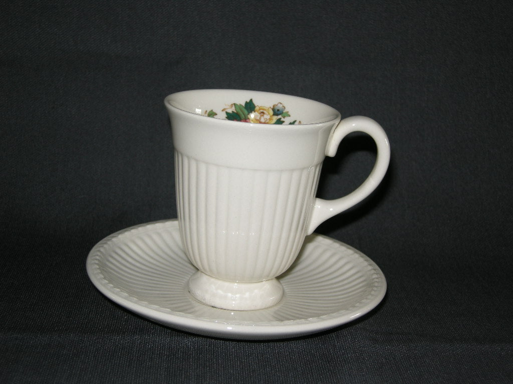 Wedgwood Conway koffiekop & schotel hoog