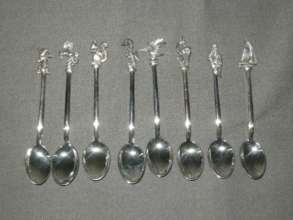 Keltum verzilverd diverse 001. koffielepeltjes