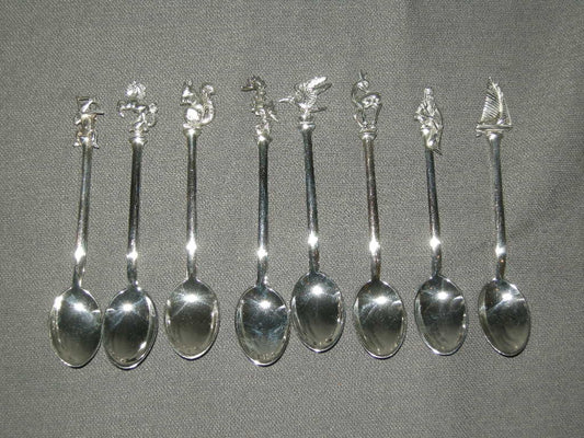 Keltum verzilverd diverse 001. koffielepeltjes