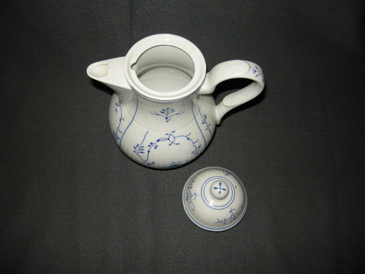 August Warnecke Friesisch Blau koffiepot